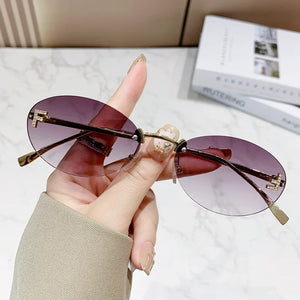 girl sunglasses